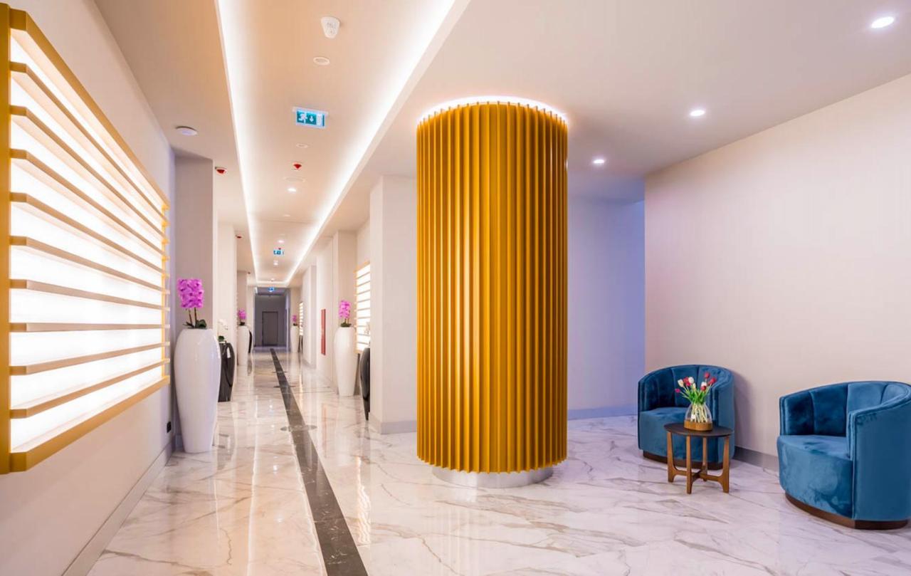 Aparthotel Hellobatumi Zewnętrze zdjęcie