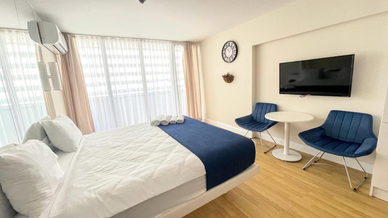 Aparthotel Hellobatumi Zewnętrze zdjęcie