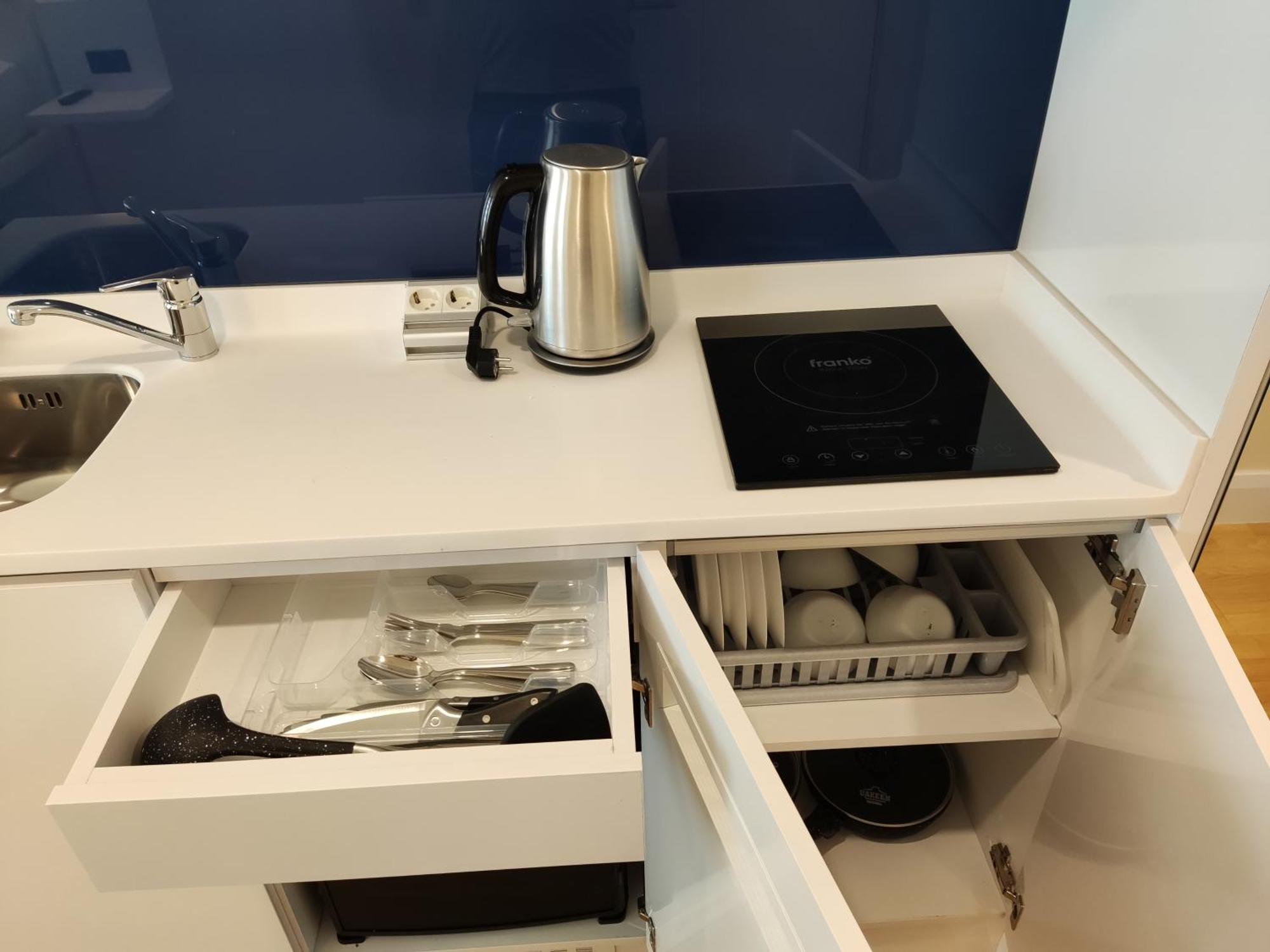 Aparthotel Hellobatumi Zewnętrze zdjęcie