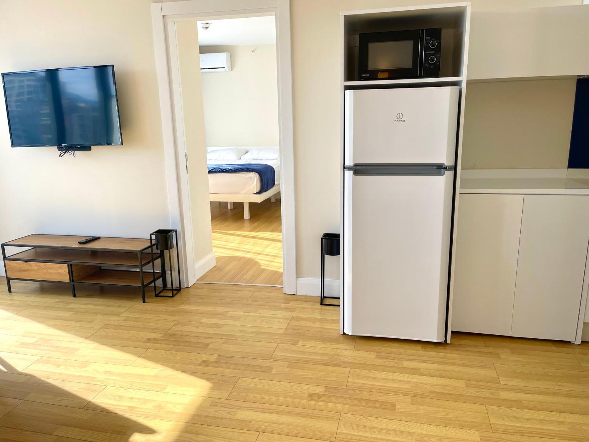 Aparthotel Hellobatumi Zewnętrze zdjęcie